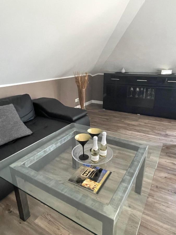 Uhse Wohlfuehloase Apartment Хайде Екстериор снимка