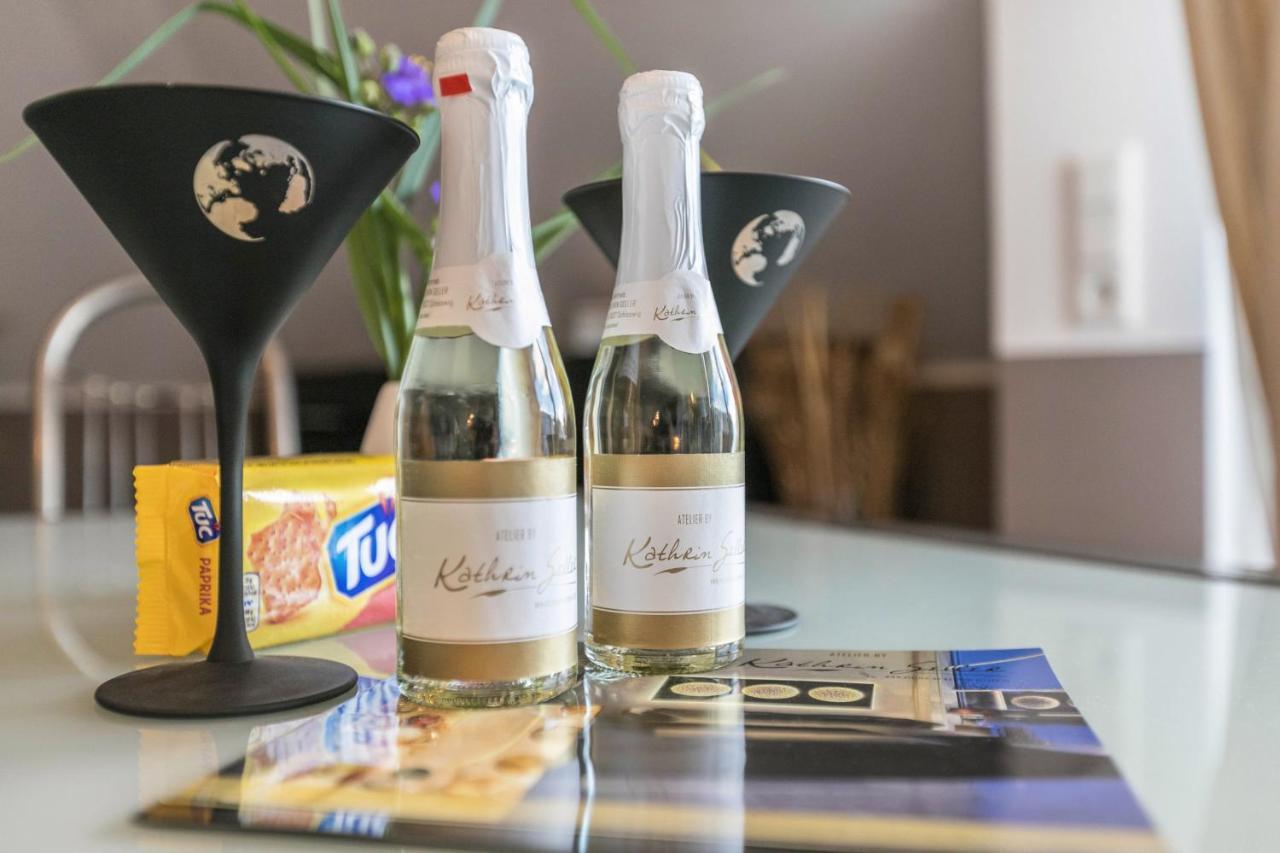 Uhse Wohlfuehloase Apartment Хайде Екстериор снимка