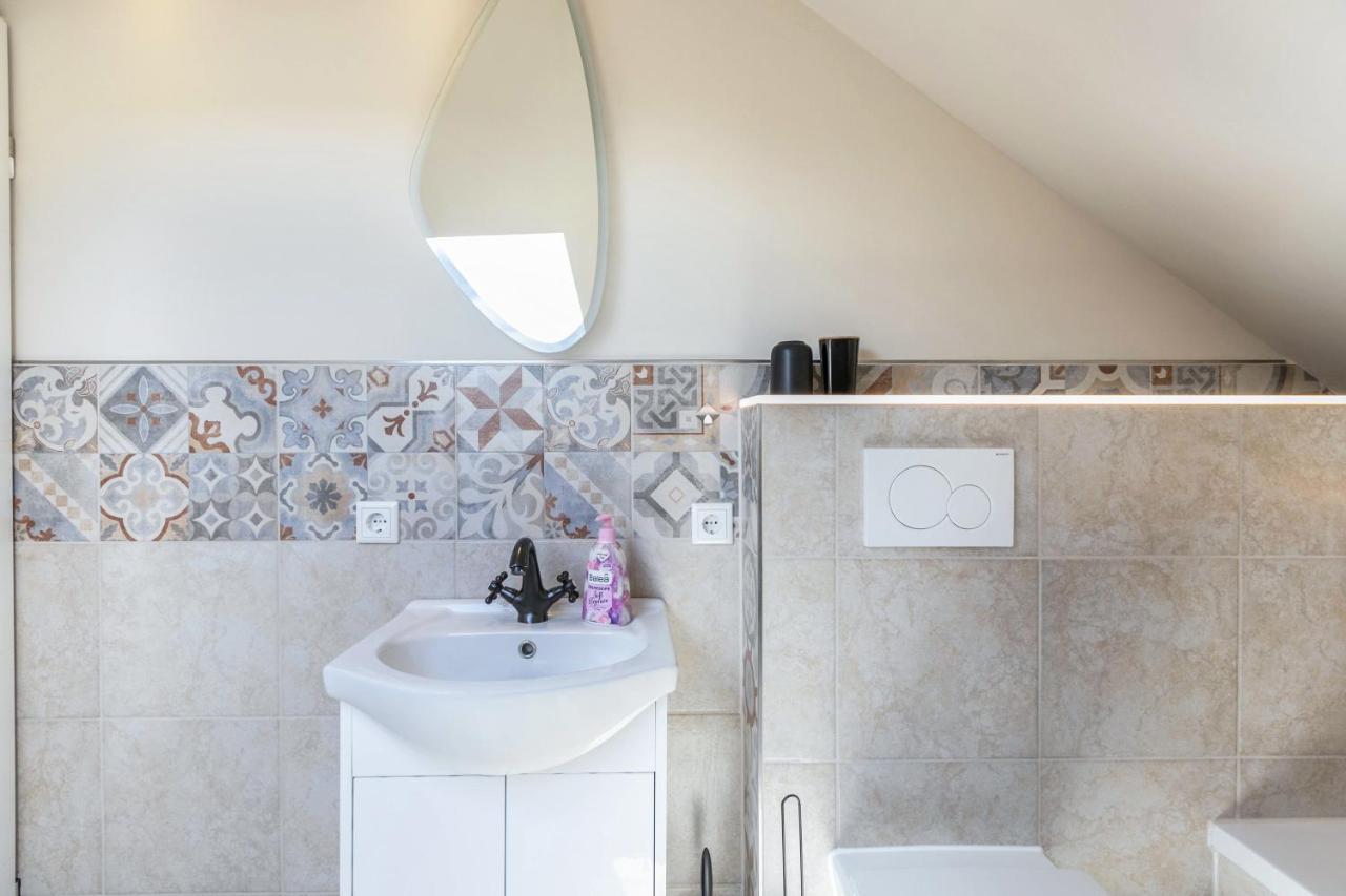 Uhse Wohlfuehloase Apartment Хайде Екстериор снимка