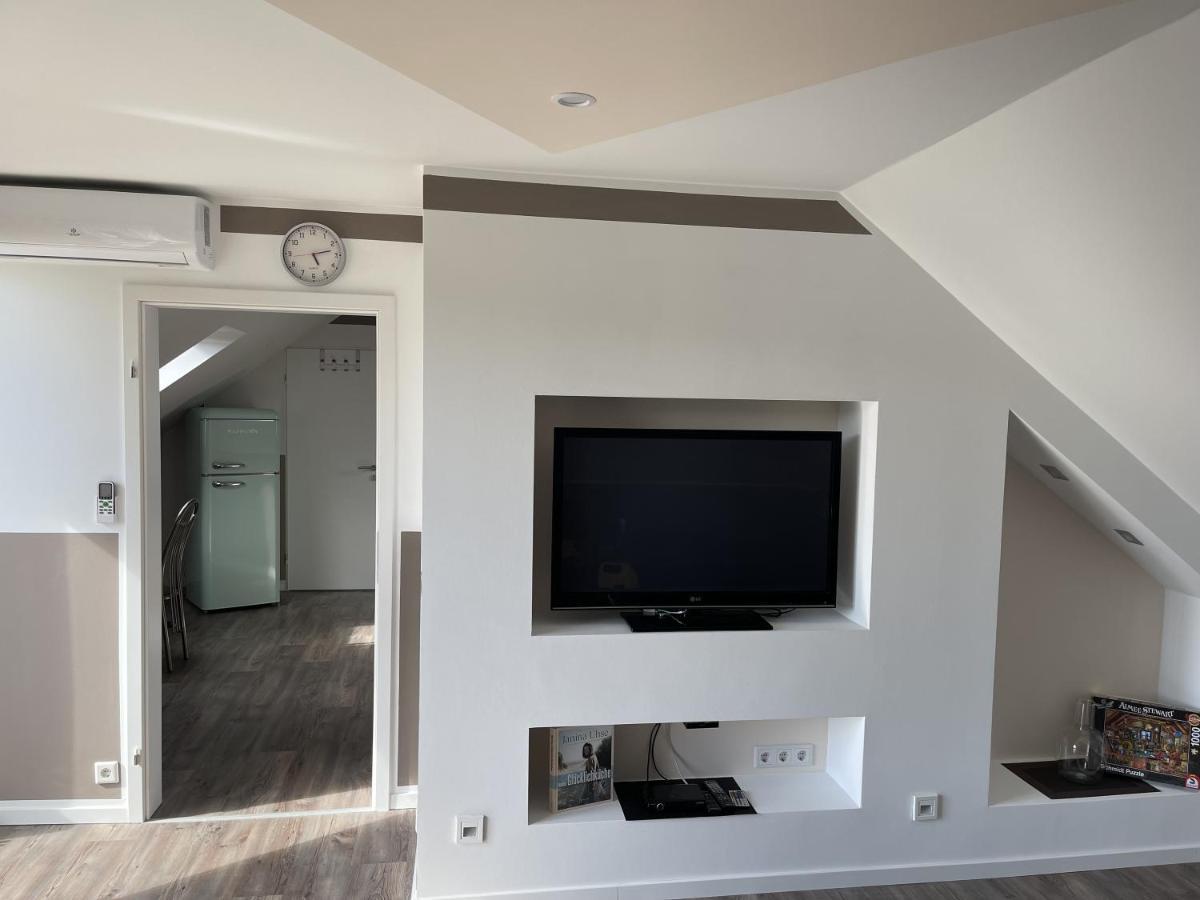Uhse Wohlfuehloase Apartment Хайде Екстериор снимка